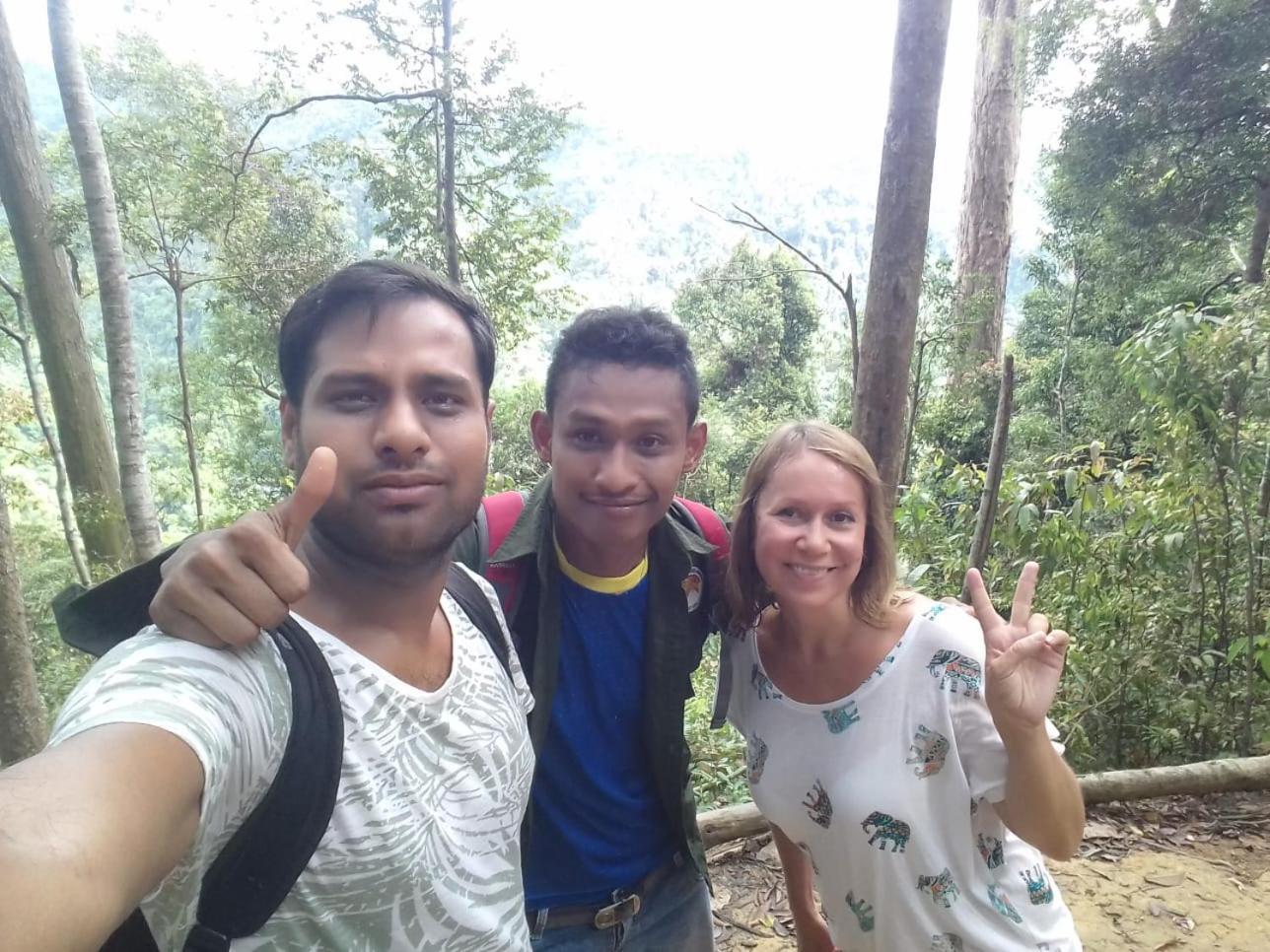 Lodge Orang Utan Treking Sumatra & Lovely Jungle Only Book If Are Treking With Us *